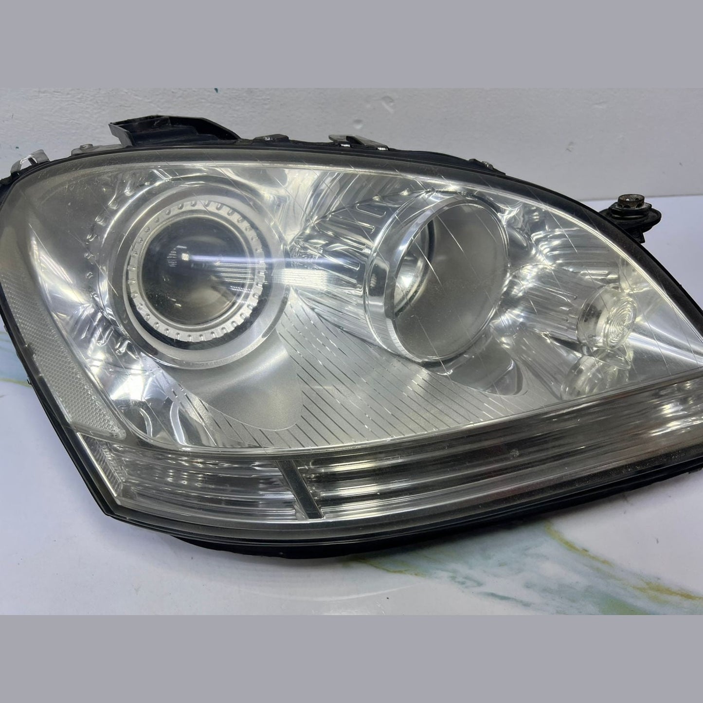 05-07 Mercedes W164 ML 350 Front Right Side Head light Headlamp A164 8205661 OEM