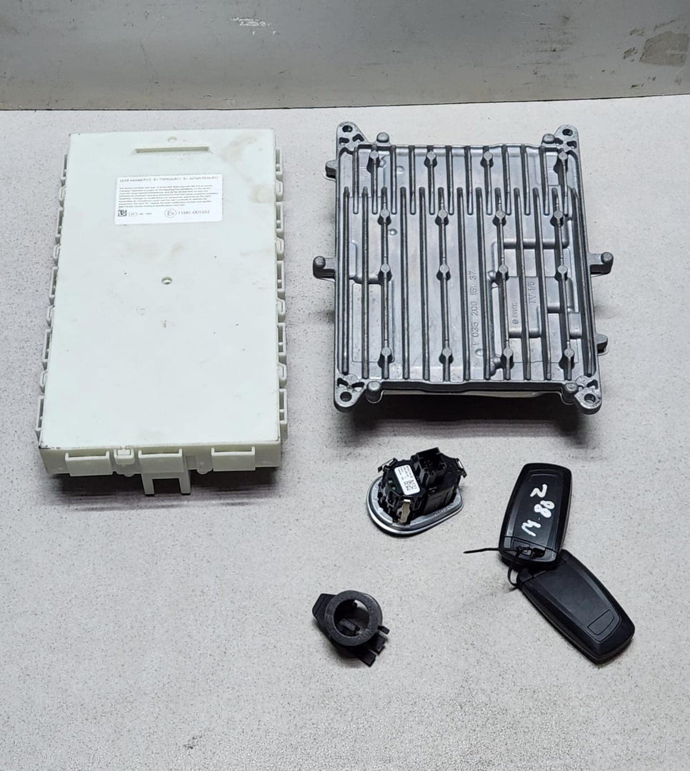 2012-2015 BMW 118i Engine Control Unit 8638198 F20 F30 OEM