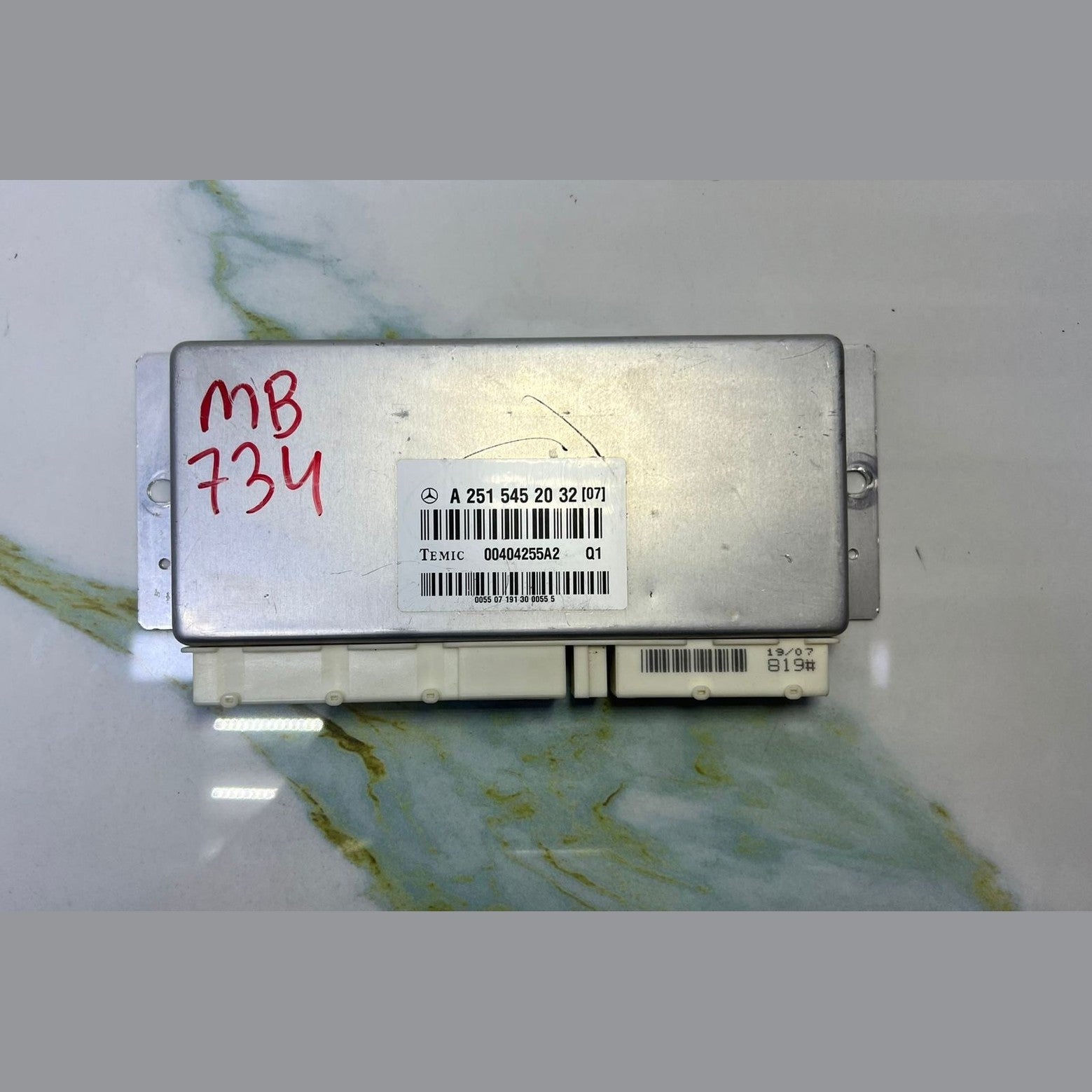 06-13 Mercedes X164 GL450 GL550 Air Airmatic Suspension Control Module OEM