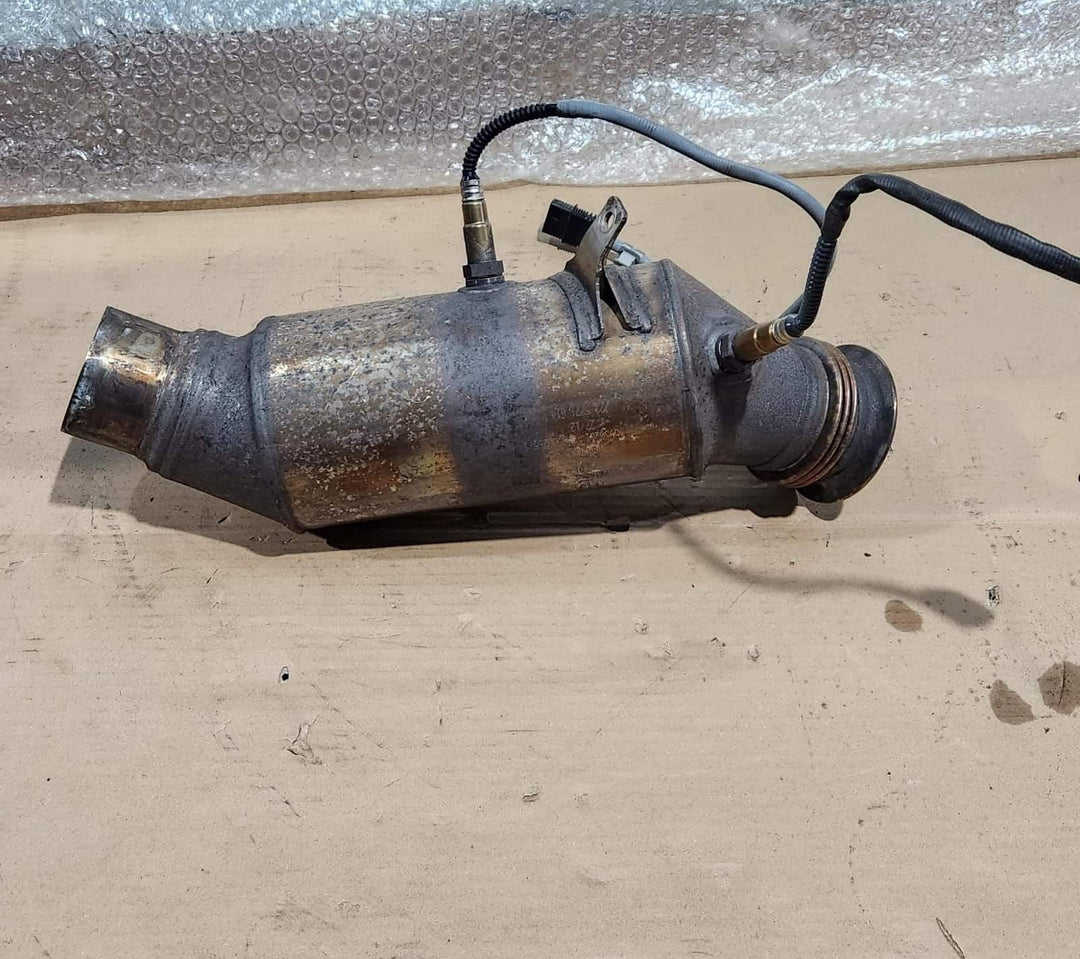 2006-2013 BMW E70 X5 3.5I Catalytic Converter 7616268 X5 F10 F11 F06 F12 F13 F15