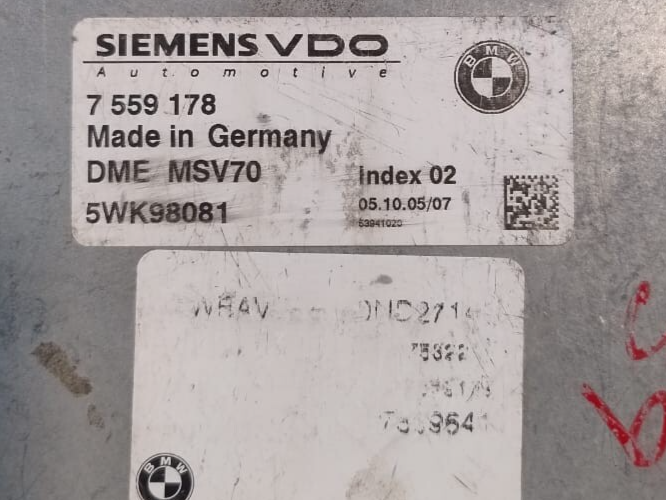 BMW 3 E90 E91, 5 E60 E61 5WK98081  ENGINE CONTROL MODULE UNIT ECU ONLY - 7559178