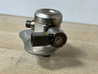 BMW High Pressure Fuel Pump 7562473 E60 E90 E81 E87 E88 E91 E92 E93 N43 1.6 2.0