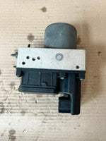 Load image into Gallery viewer, 2001-2003 BMW 5' 7' 525i E38 E39 ABS Pump Control Module 6750345 OEM