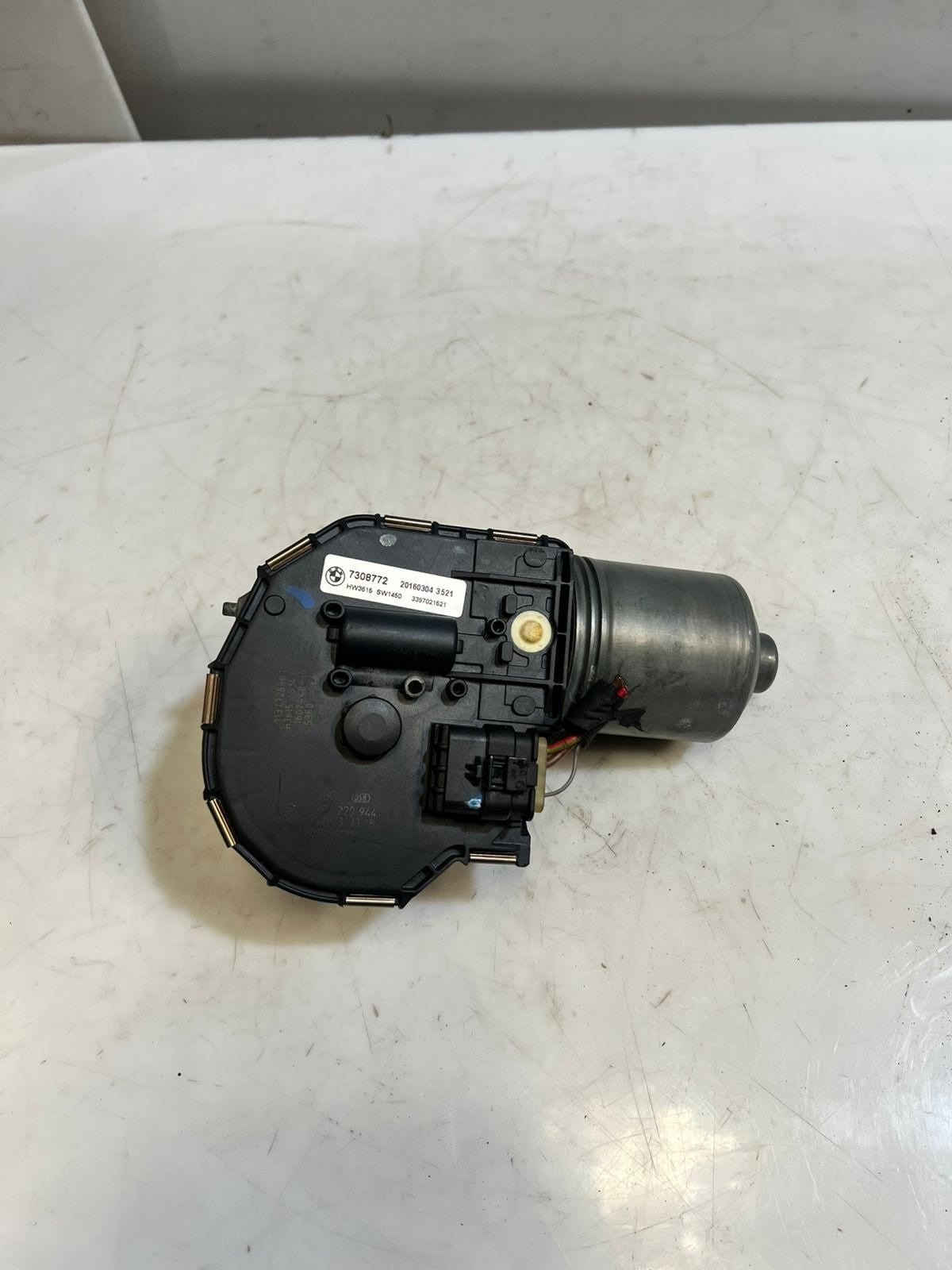 2009-2017 BMW 5 Series F10 F11 Front Wiper Motor And Linkage 7308772 OEM