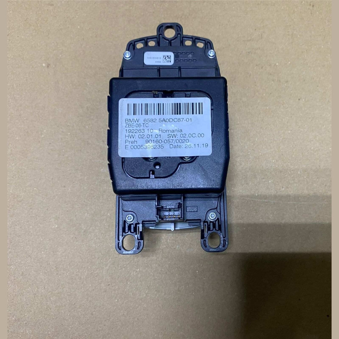 2017-2020 BMW 530i Idrive Touch Controller 5A0DC87 G30 G31 G38 6 Series G32 GT
