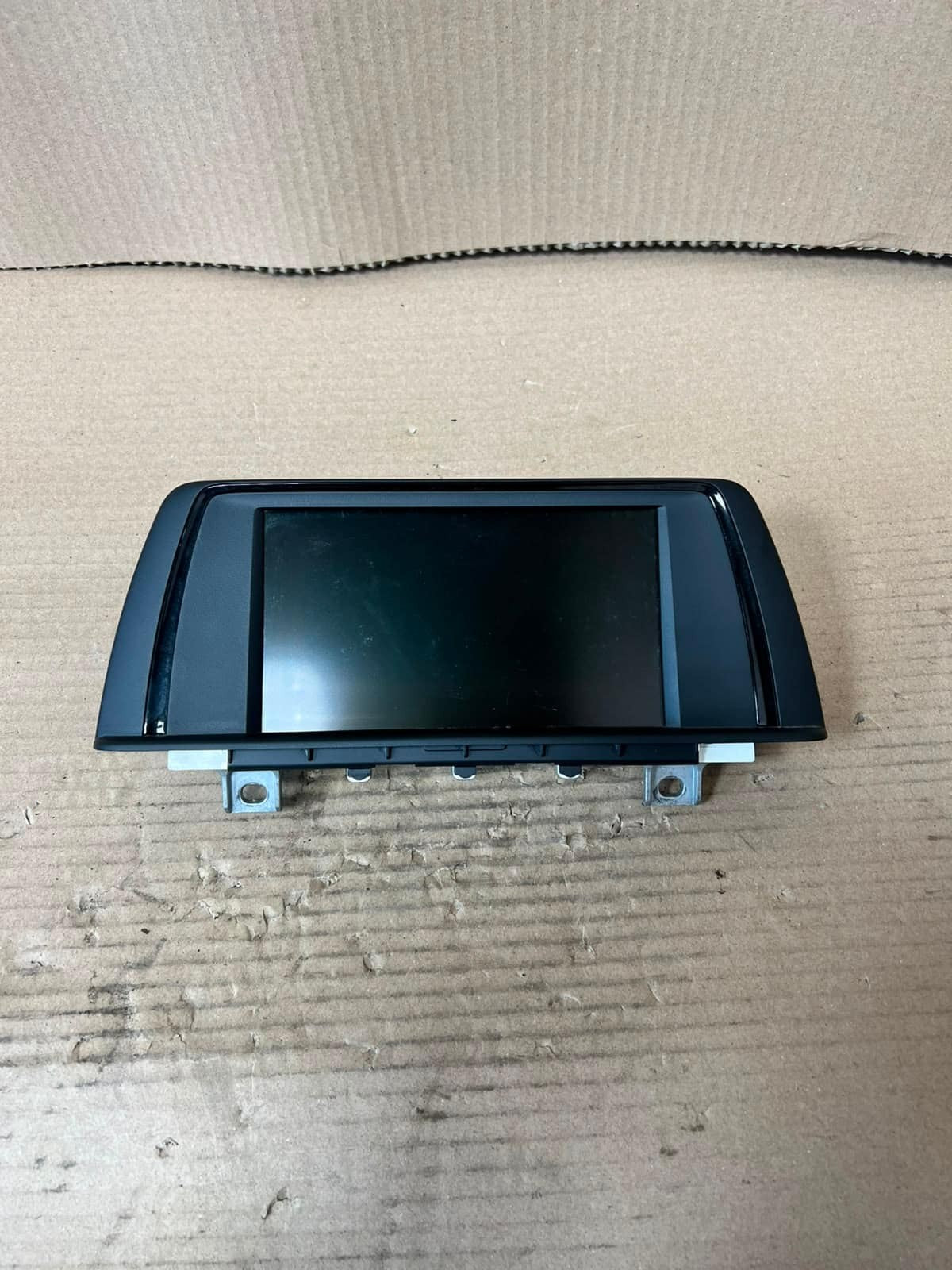 BMW 1 SER 116I F20 F21 Dashboard Multimedia 6.5 CID Display Screen 9262752 RHD