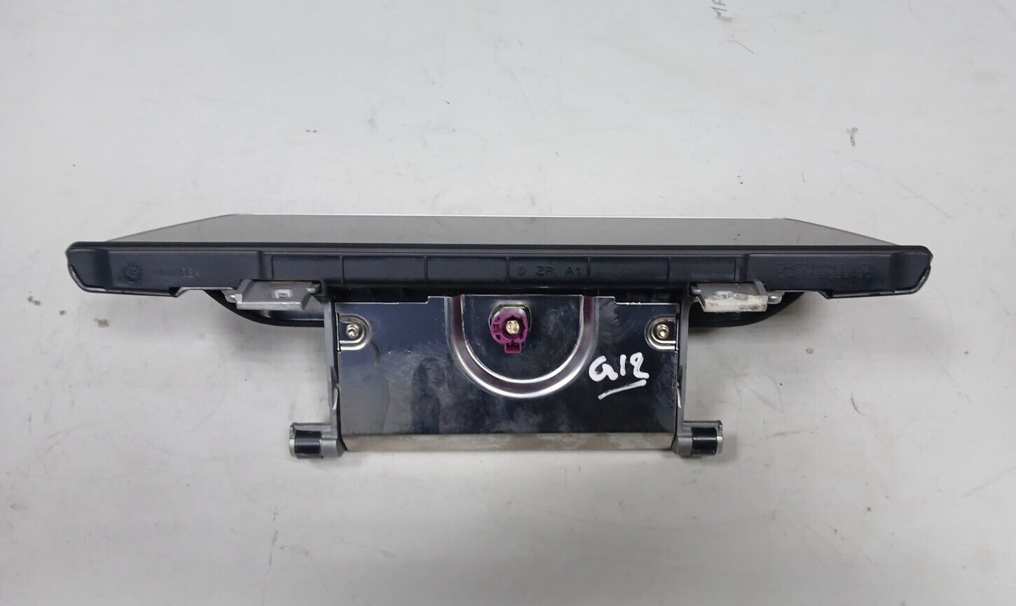 OEM BMW 16-20 G12 740 750 Navigation Display Monitor Information Screen 6801300