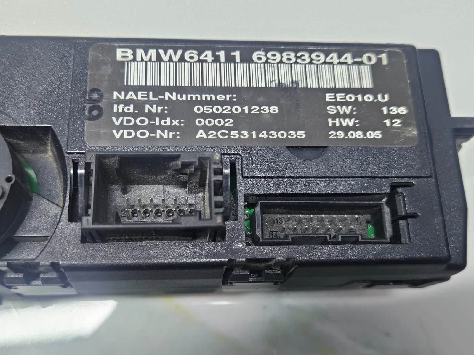 2006 BMW 330i 3 Series E90 Climate Control Panel 6983944 OEM