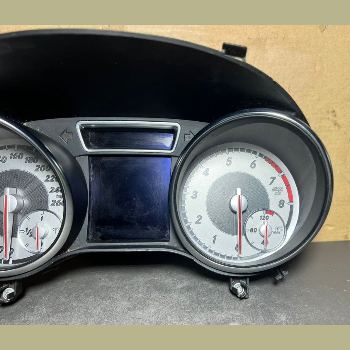 14-17 Mercedes-Benz W117 CLA 250 Instrument Cluster Speedometer A117 9007301 OEM
