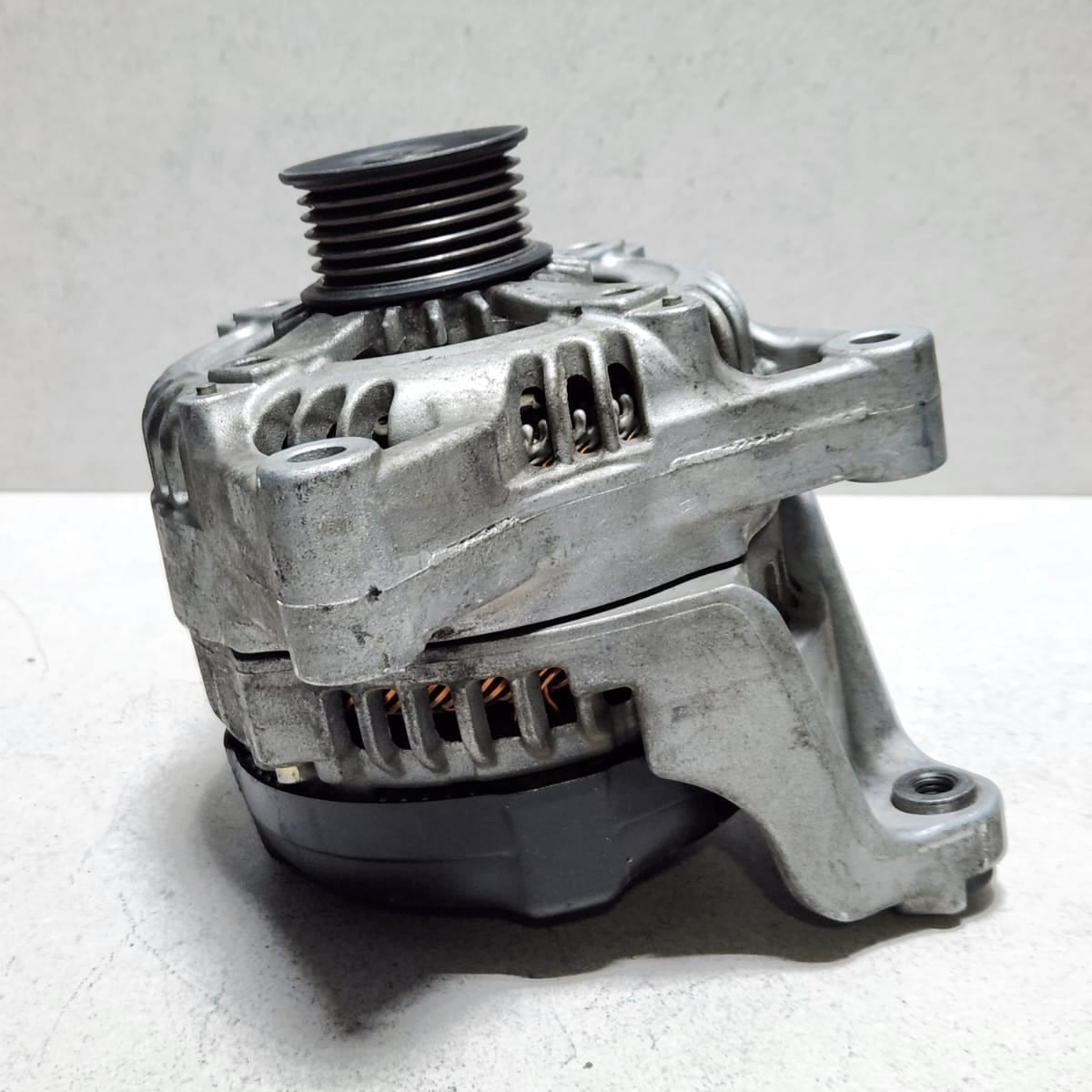 2017 Mini Cooper Countryman Alternator 7640131 318I F30 F31 F35 B38 1.5 14V 150A