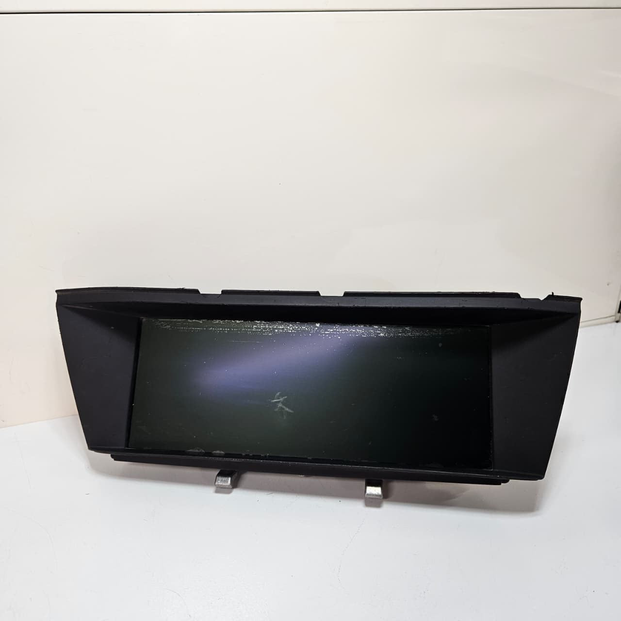 2010-2012 BMWF01 F02 F10 740i 750i Central Information Display Screen 9216579