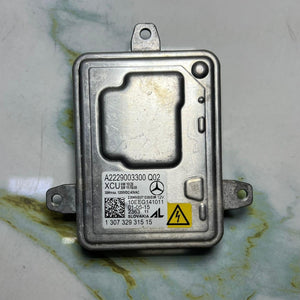 2014-2016 Mercedes-Benz CLA250 Xenon Headlight Ballast Control Unit A2229003300