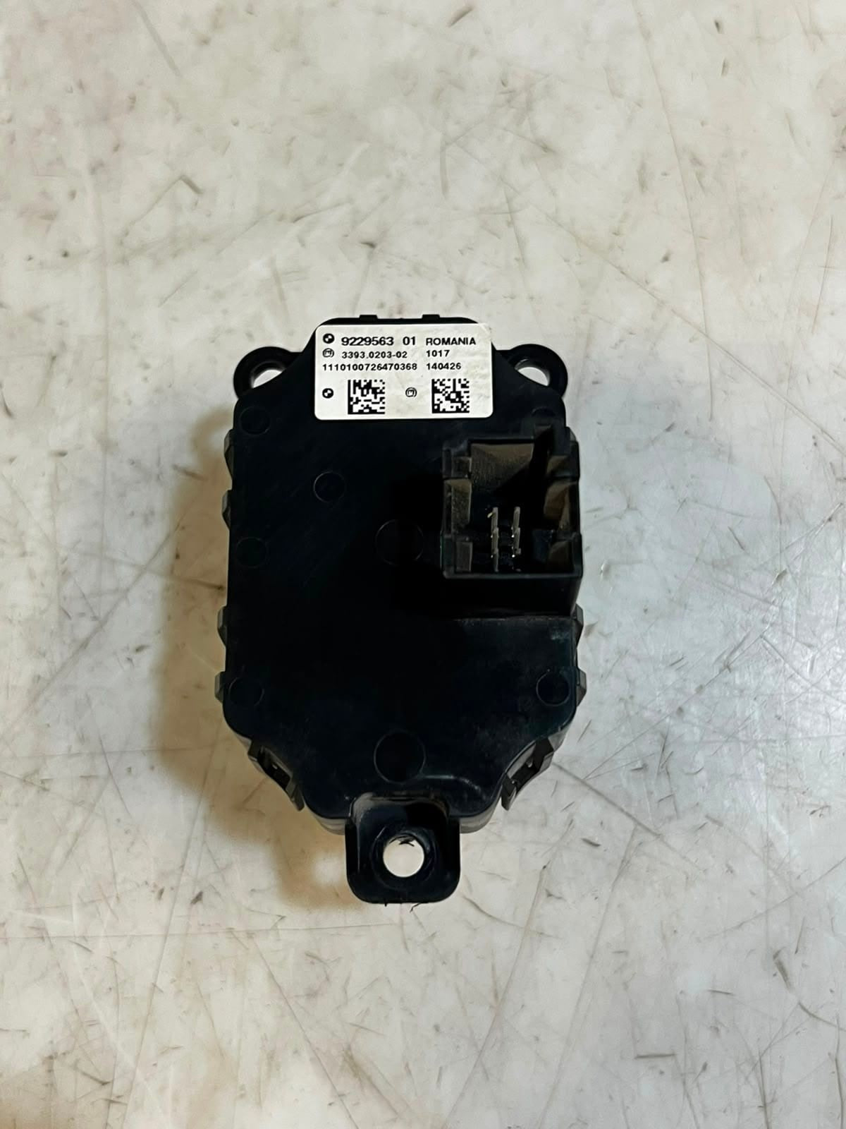 2011 BMW F11 N52 530I Engine Control Module ECU SET DME MSV90+CAS4 7613806
