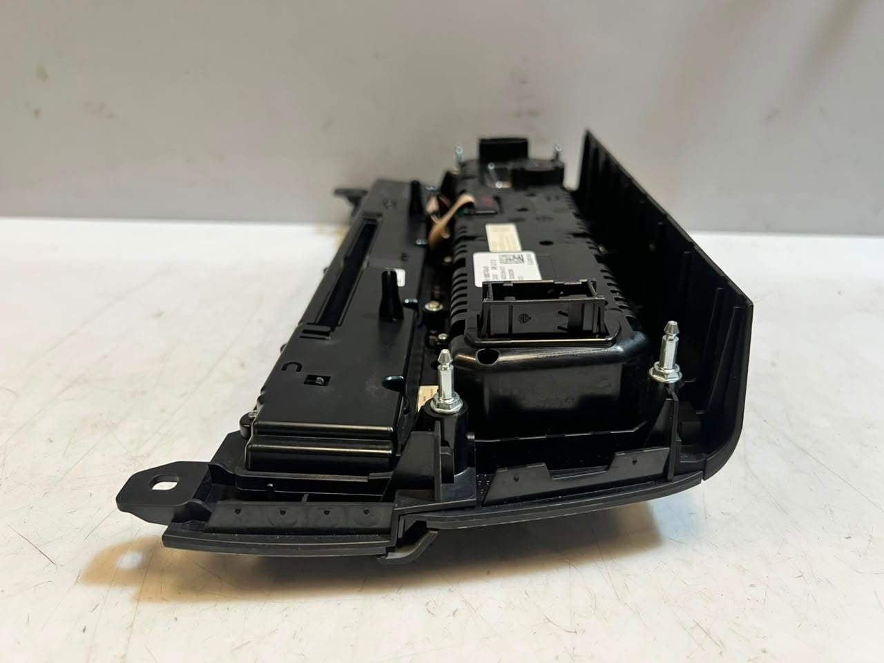 2011-2012 BMW 5 Series F10 F11 535i A/C Climate Control Unit 9263745 OEM