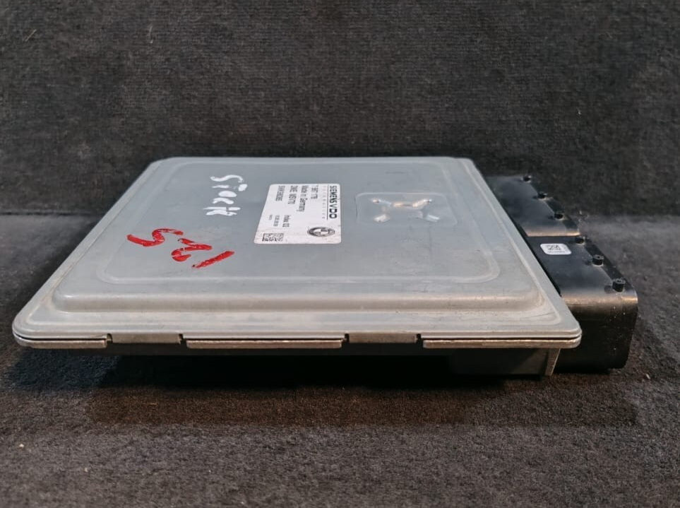 BMW E60 E90 E91 N52 325i 525i 218HP ENGINE ECU ONLY  DME MSV70 - 7567178
