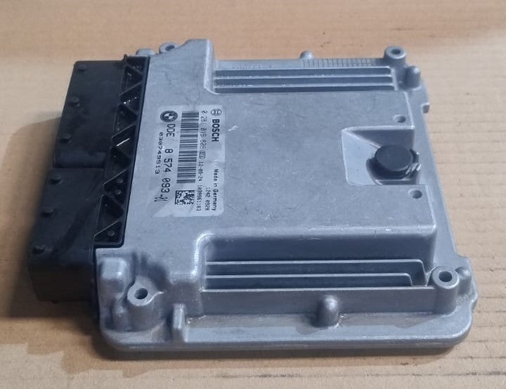 BMW 1 Series F20 F21 2012 2.0 Diesel Engine Control Module ECU Unit 8574093 OEM