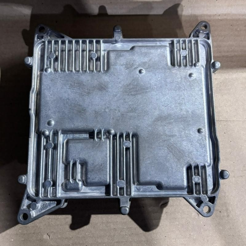 BMW X1 E89 Z4 PETROL N20 ENGINE CONTROL ECU DME MODULE SET 8643741