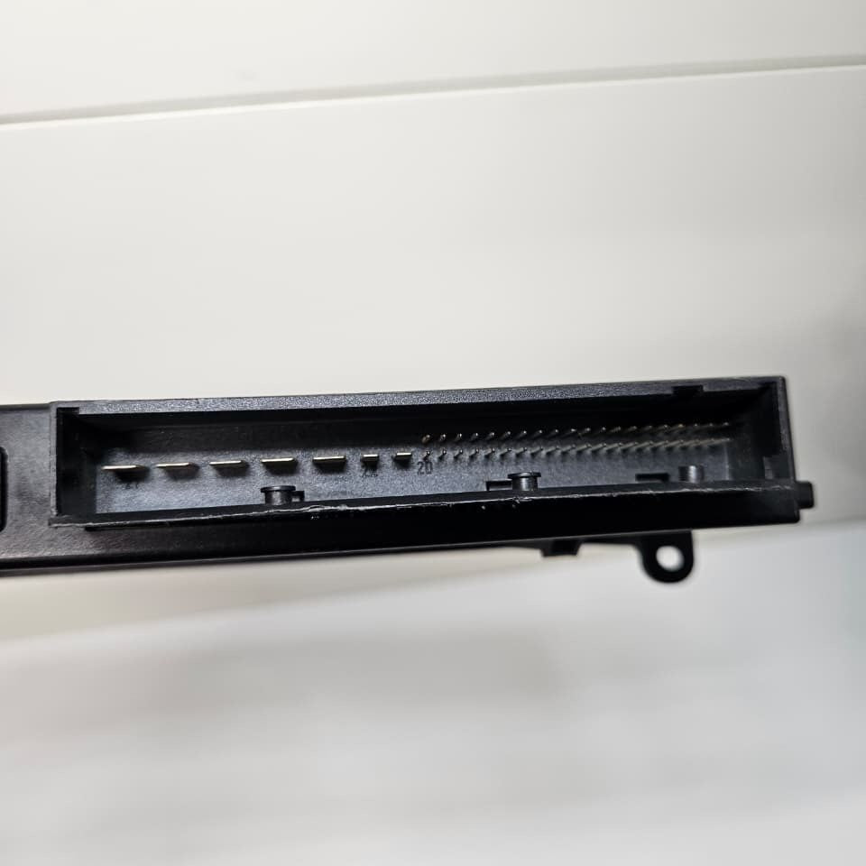 BMW  3 Series E90 E91 Comfort Convenience Module 6971957