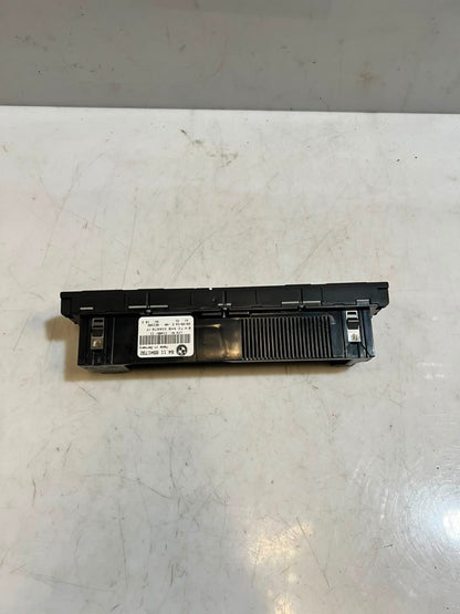 2001-2006 BMW 325i  E46 3 Series 325i, 328i, 330I Climate Control Unit 6941732