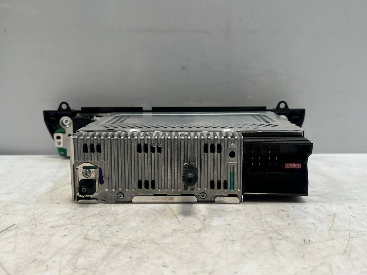 2005-2010 BMW X3 E83 Z4 E85 E86 FM AM Radio Navigation Head Unit 6987176 OEM