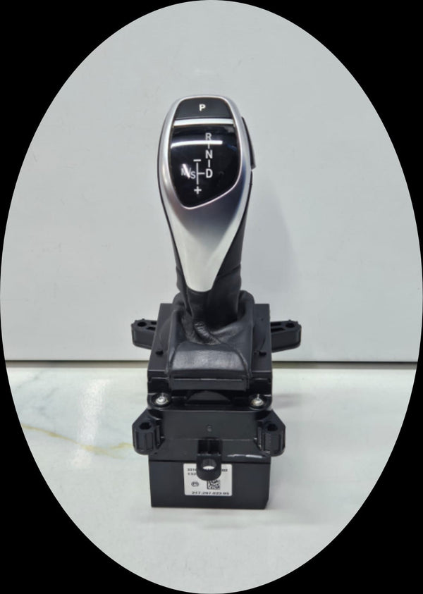 2014-2018 BMW X5 F15 Gear Shift Selector 9384930 RHD OEM