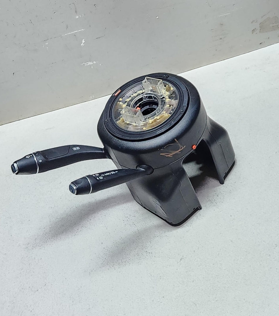 07-14 Mercedes-Benz Steer Column Combination Switch Angle Sensor A2129007923