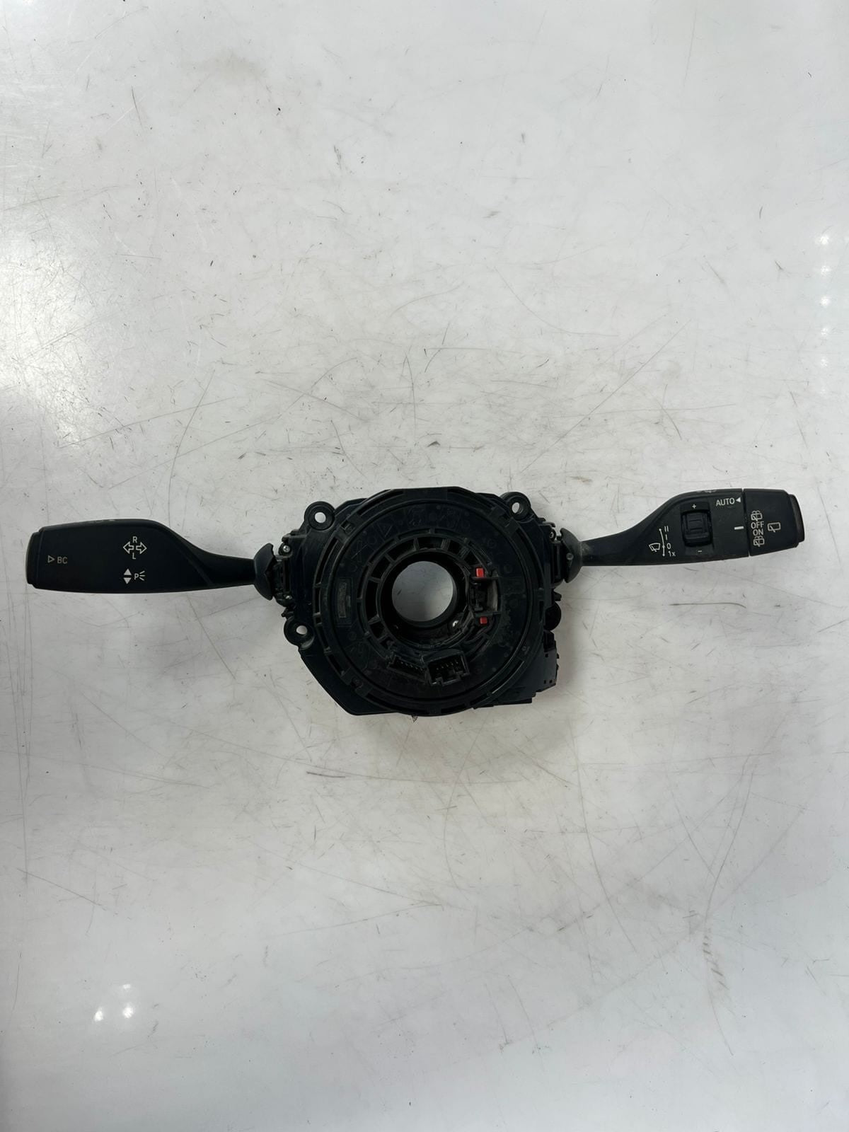 BMW F15 F25 F45 F46 F48 F49 F85 Steering Column Switch Cluster 9330563 OEM