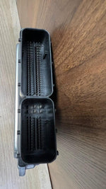 Bild in die Galerieansicht laden, 2010-2017 BMW X3 Engine Control Unit 8511907 F11 530DX N57N and X3 F25