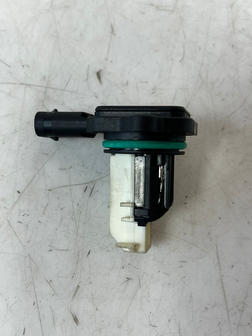 BMW F07 F10 F11 F18 F01 F25 E90 523i 528i 530i 535I Mass Air Flow Sensor 7593624