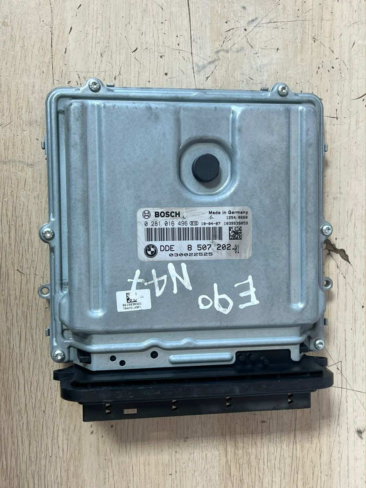 2014 BMW N47 E90 Engine Control Unit ECU SET DDE + CAS3 + 1KEY 8507202
