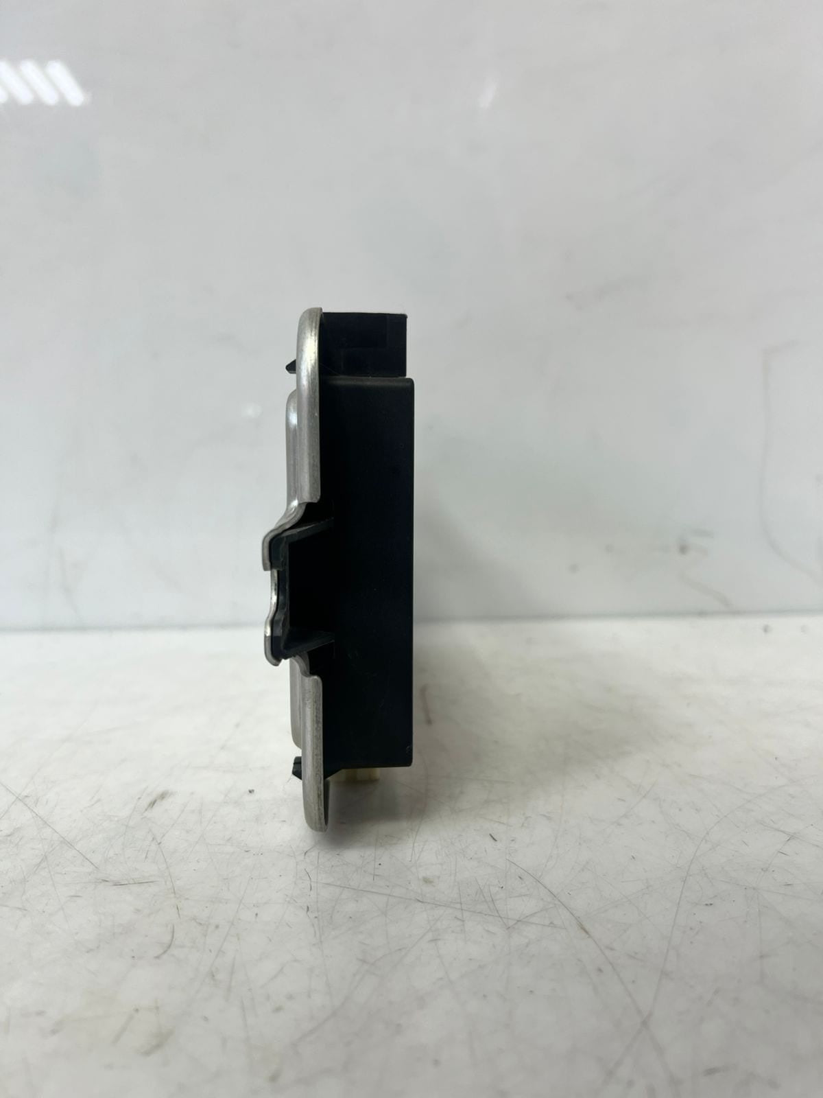 2011-2015 BMW F01 F02 F07 F10 F11 F25 528i 535i FRM3 Footwell Module 9251976 OEM