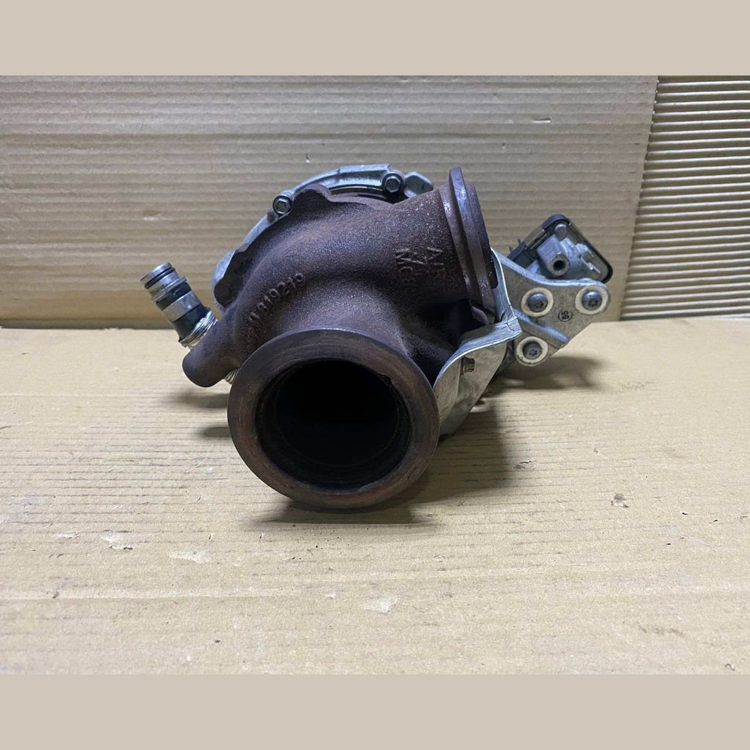 BMW Turbocharger 8579212 520d G30 G31 X3 G01 X4 G02 models with B47 D20 engine