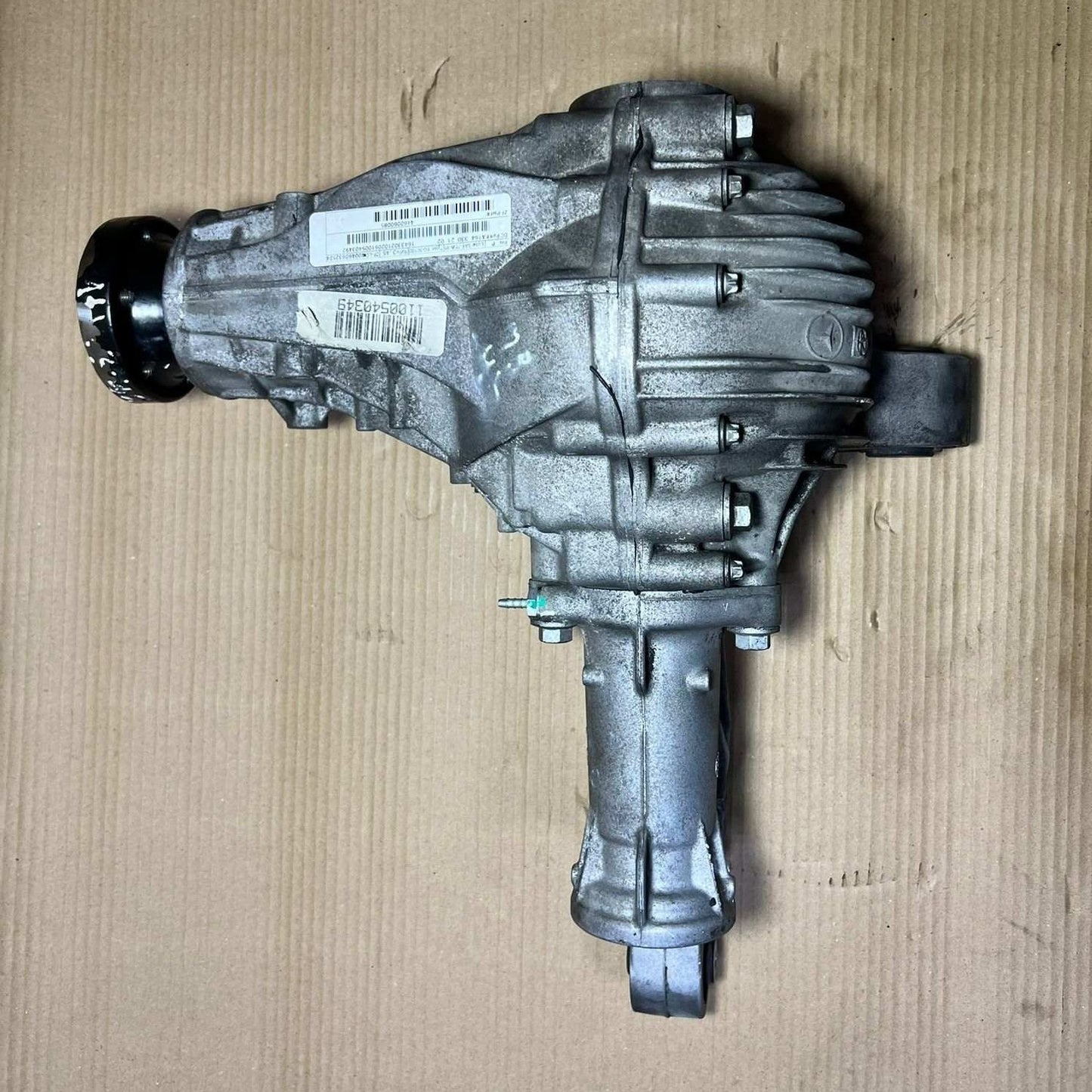 2004-2011 Mercedes-Benz ML350 Front Differential A1643302102/ Ratio 3.45