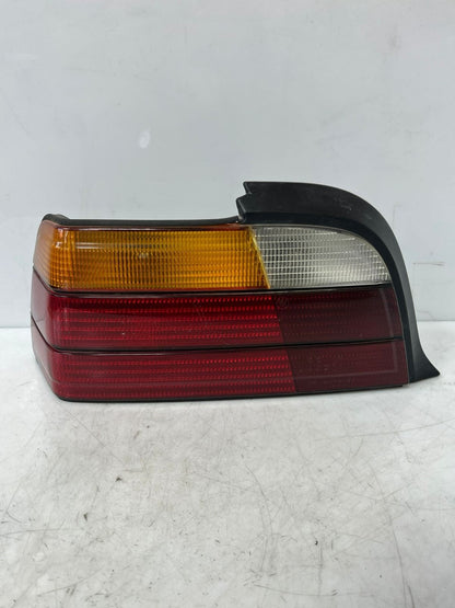 1994 BMW E36 318i 323i 325i 328i M3 REAR Tail Light LEFT RIGHT 8353272 8368337