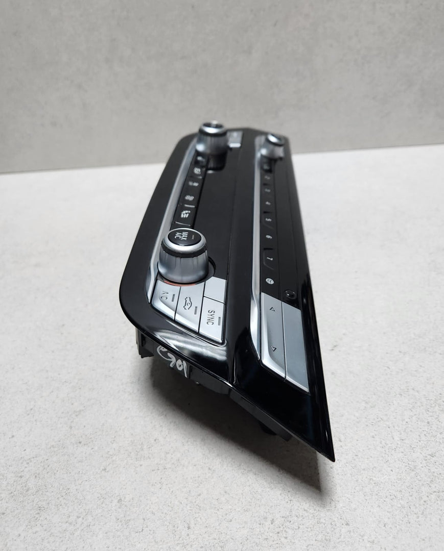 2018-2021 BMW X3 Climate Control Unit 7951988 X3 G01