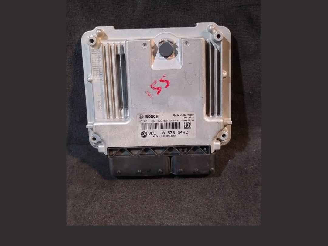 BMW  X3 F25 N47N DIESEL ENGINE CONTROL UNIT MODULE DDE 8576344