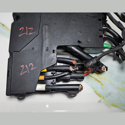 Mercedes W212 Hybrid Positive Battery Terminal Fuse Junction Box A2125406950 OEM