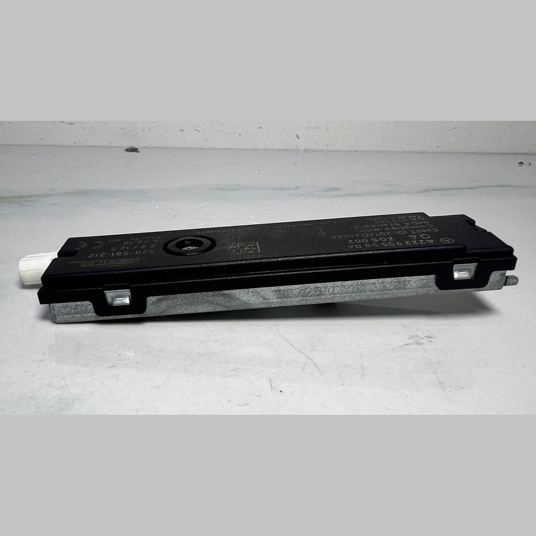 Mercedes Antenna Amplifier A2229055804 C117, W176, W205, W166