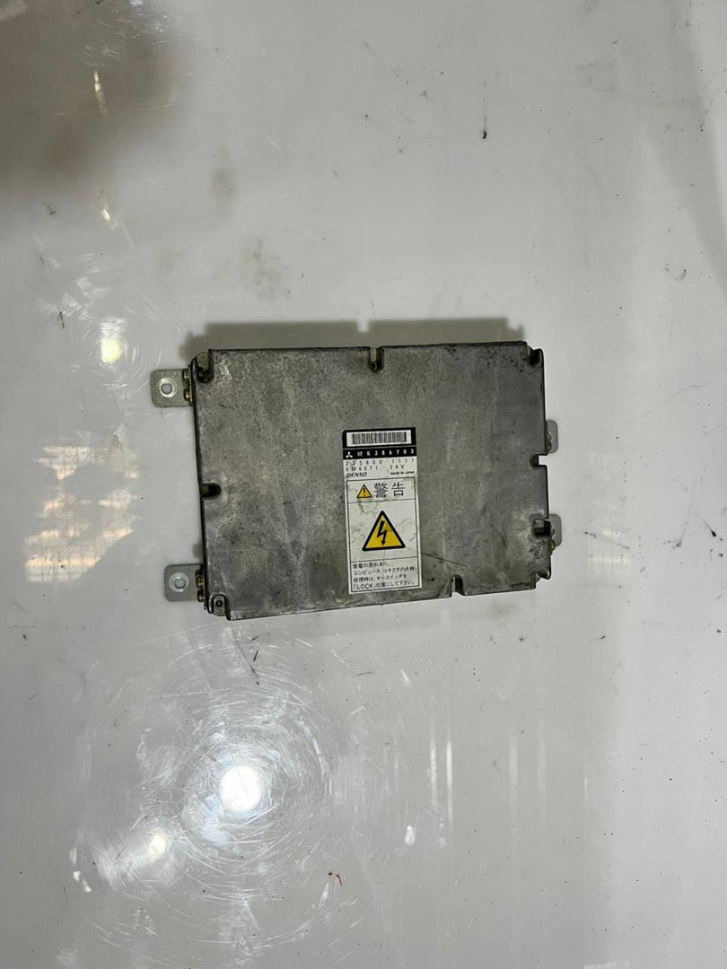 2001 Mitsubishi Fuso Fighter KK-FK61FL 7.5L diesel Engine Control Unit MK386703