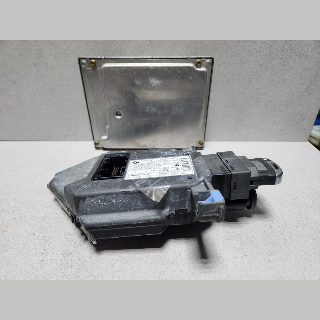 2002-2005 BMW 745i E66 Engine Control Module DME 7520929 V8