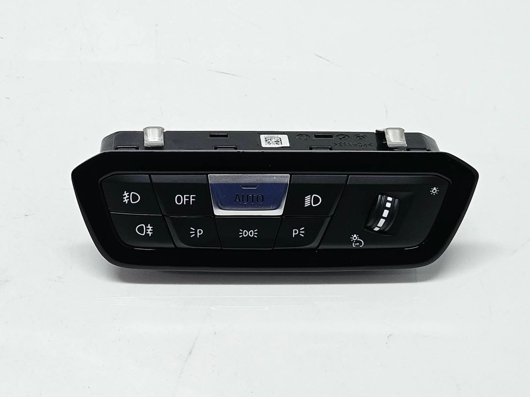  9461142-BMW X5 G05 RHD Headlight Control Switch With Led Fog Lights OEM