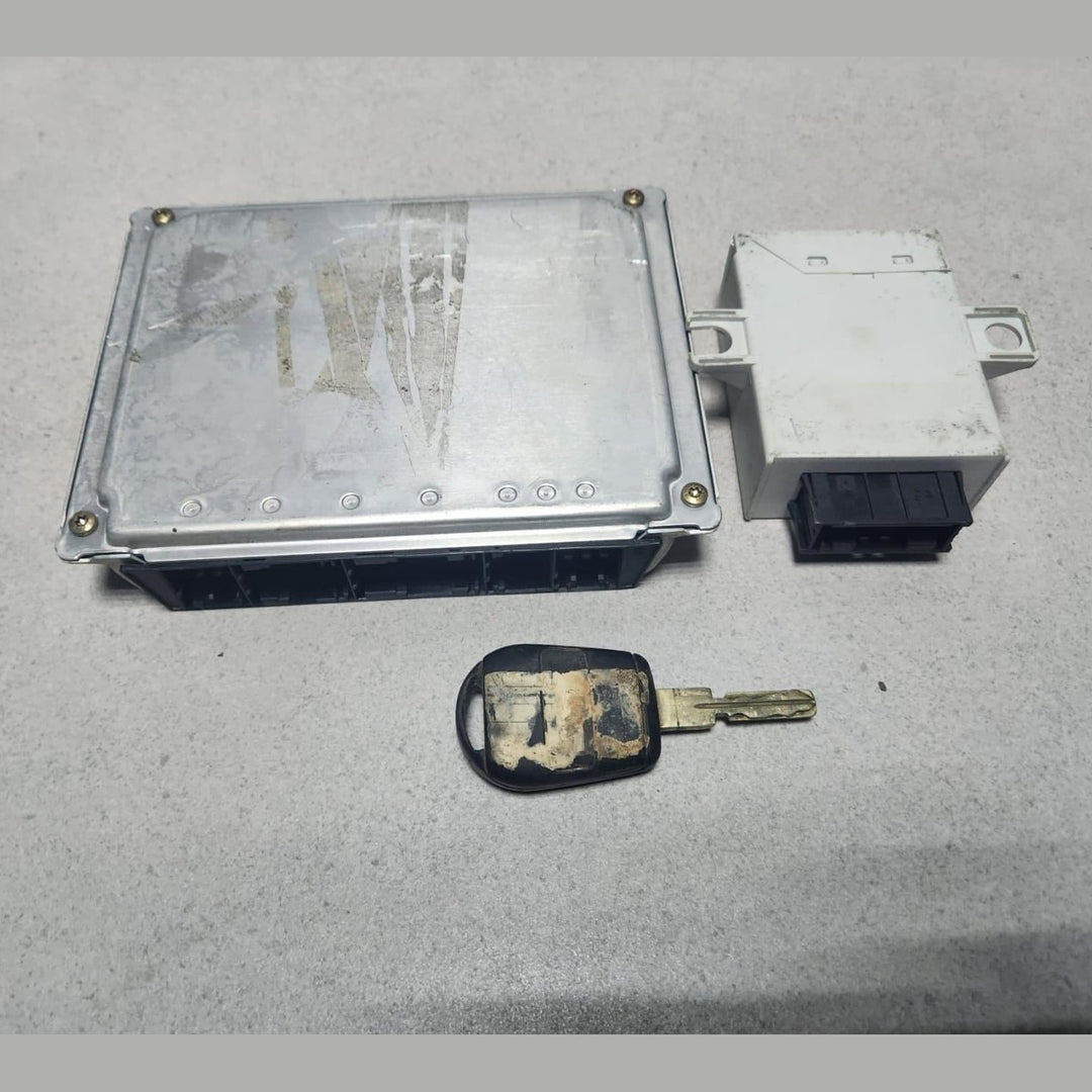 2001-2005 BMW 325i Engine Control Module MS437511570 E46 325i 330i E39 525i 530i