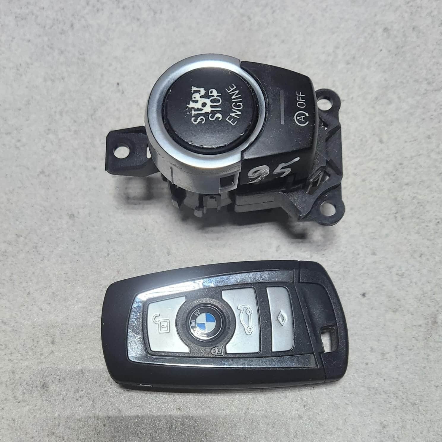 2014-16 BMW 220i Engine Control Unit DME 8664661 F23 F30 F32 320i 420i with N20