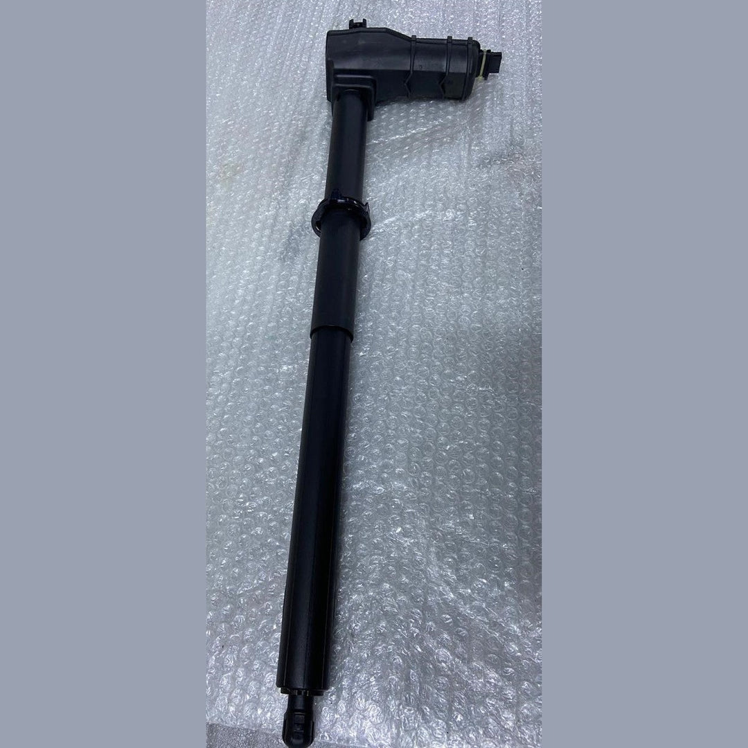 OEM BMW M440I G26 GRAN COUPE LEFT SIDE SPINDLE DRIVE LINKS – 7487575