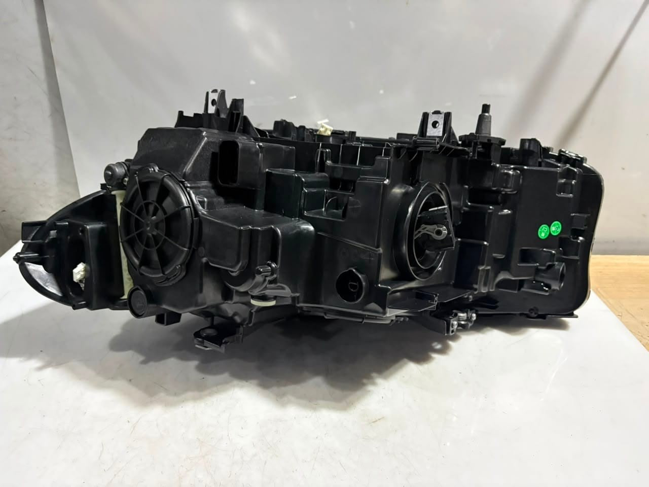 2018 BMW M5 F90 G30 Adaptive LED Headlight Left RIGHT 8499127 8499128 LHD