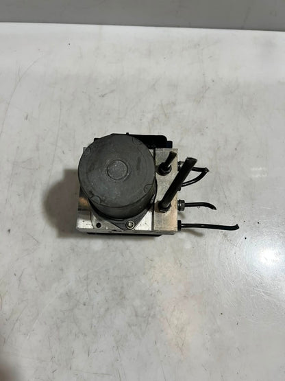 BMW 5 Series E60 E61 E63 E64 ABS Pump with Control Module 6766300 OEM