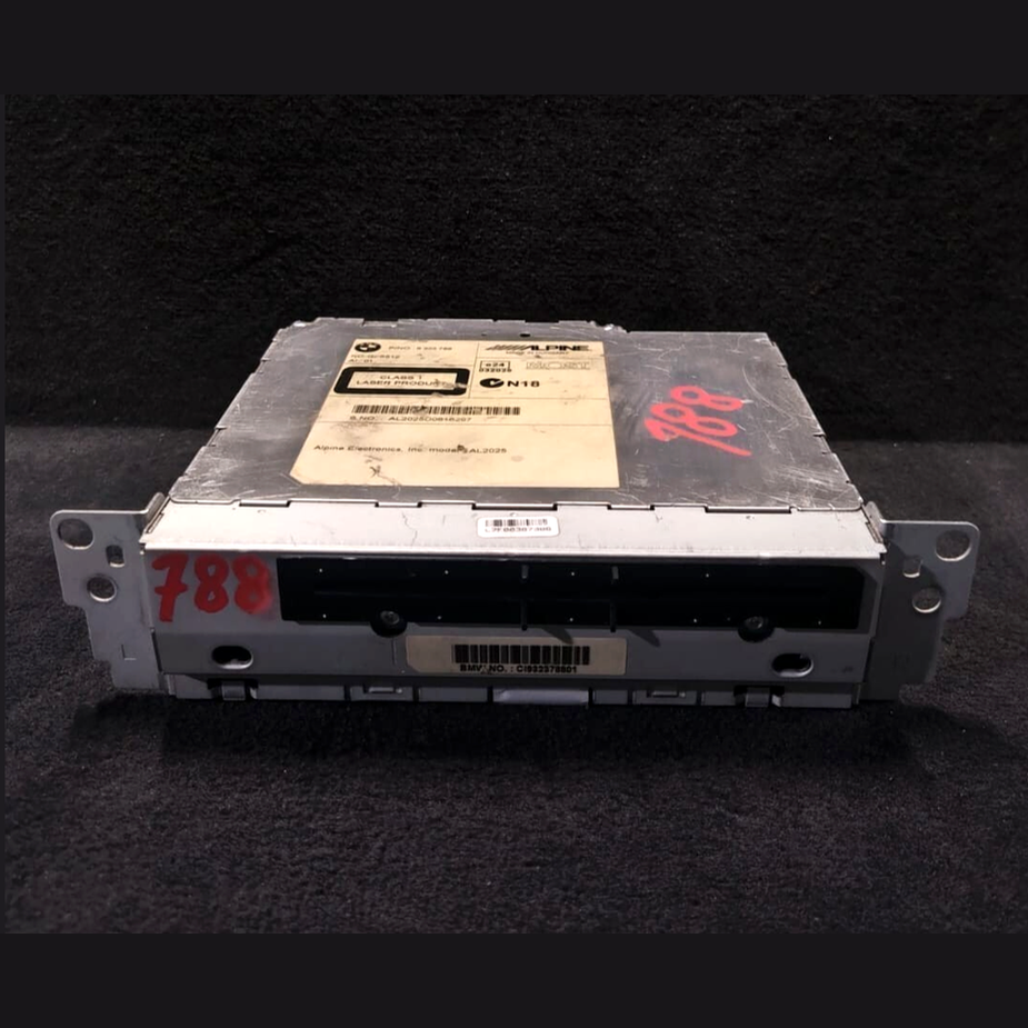 BMW X5 NAVIGATION SYSTEM HEAD UNIT MULTIMEDIA  STEREO RECEIVER - 9323788