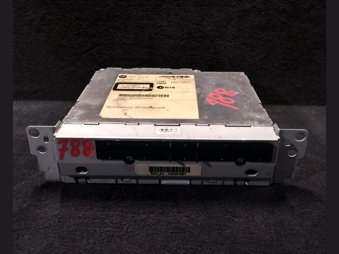 BMW X5 NAVIGATION SYSTEM HEAD UNIT MULTIMEDIA  STEREO RECEIVER - 9323788