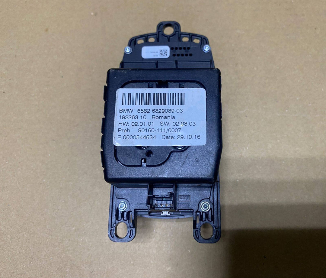 2015-2019 BMW X1 Touch Control Switch 6829089 X1 X2 F48 F49 F39 F45 F46
