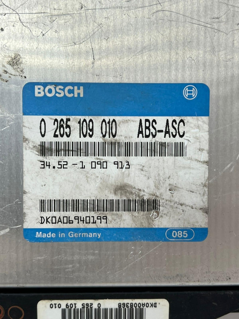 1994-1995 BMW 5 Series E34 525i 530i 540i Abs Control Module 0265109010 OEM